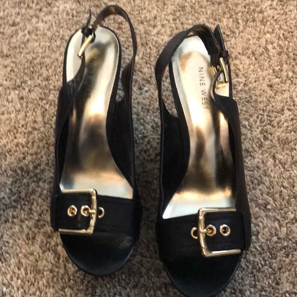 Nine West Wedges - Picture 3 of 5